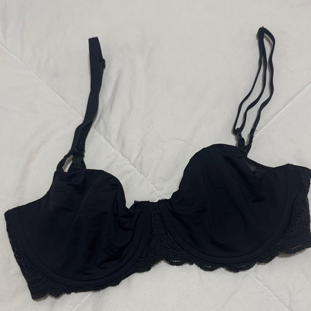 32D Victorias Secret’s Dream Angels Black Lace Bra